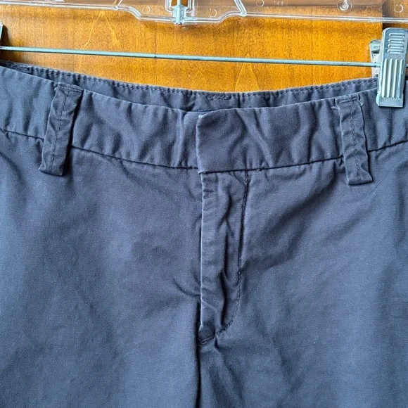 Ladies GAP Charcoal Bermuda Shorts - Picture 3 of 9